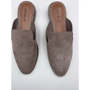 Indigo Road 6 1/2 Medium Man-Made Upper Mules Never Worn. 2647